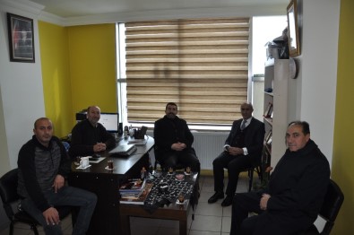 AK Parti Kars Belediye Başkan Adayı Erdoğdu'dan  İHA'ya Ziyaret