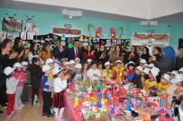 SANAT ESERİ - Çöpten Topladıkları Malzemeleri Sanat Eserine Dönüştürdüler