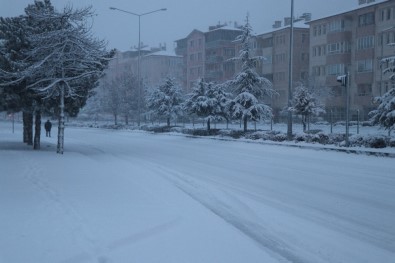 Nevşehir'de Kar Kalınlığı 29 Santime Ulaştı