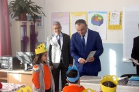 EĞİTİM DÖNEMİ - 50 Bin Türk Ve Suriyeli Çocuk Karne Aldı