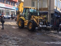 Akdağmadeni Belediyesi Kar Temizleme Çalışması Başlattı Haberi