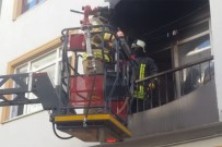 HALITPAŞA - -Balkona Bırakılan Kova Apartmanı Yakıyordu