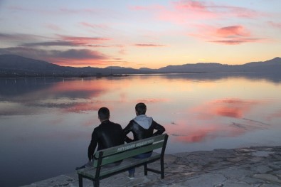 Beyşehir Gölü Milli Parkı Kış Mevsiminde De Bir Başka Güzel