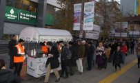 ÇANKAYA BELEDIYESI - Çankaya Belediyesi Vatandaşları Çorbayla Isıtıyor