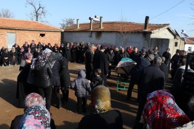 Cinayete Kurban Giden Kübra Son Yolculuğuna Uğurlandı