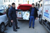 Eğirdir'de Bez Çanta Dağıtıldı