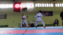ALİ ÖZ - Minik Karateciler Derece Almak İçin Mücadele Etti.