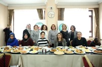 Öğrenciler Yararına Kahvaltı Programı Düzenlendi