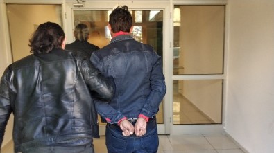 Polise Tüfekle Ateş Açan Maskeli Şahıs Tutuklandı