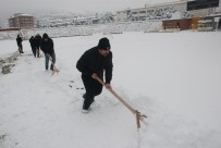 TOKATSPOR - Stadyumlarda Kar Temizleme Mesaisi