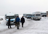 Van'da 'V' Plakalara Sıkı Denetim