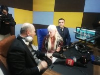Bakan Soylu, Kızıltepe'de Radyo Programına Katıldı