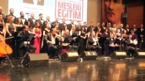 Bursa'da 'İş'ten Sesler Korosu' Konseri