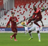 SALİH DURSUN - Spor Toto Süper Lig Açıklaması Antalyaspor Açıklaması 0 - İstikbal Mobilya Kayserispor Açıklaması 0 (Maç Sonucu)