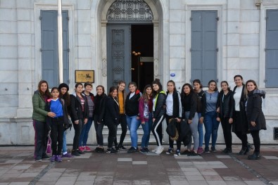 Golleri Bu Kez Ayrımcılığa Karşı Attılar