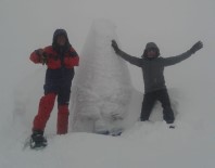 NEMRUT - Nemrut Dağı'ndaki Devasa Heykeller Buz Tuttu