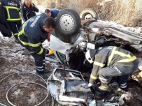 KALABA - Otomobiller Kafa Kafaya Çarpıştı Açıklaması 2 Ölü, 2 Yaralı