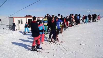 Bitlis Kayak Merkezinde Yarıyıl Tatili Yoğunluğu