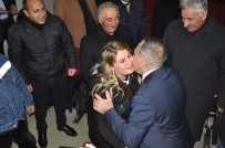 NAIF ALIBEYOĞLU - Alibeyoğlu'nu Karslılar Bağrına Bastı