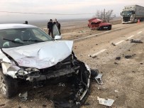DOĞANTEPE - Otomobiller Çarpıştı Açıklaması 1 Yaralı