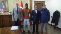 FATİH DÜLGEROĞLU - Senegalli Futbolcu Kulp'a Transfer Oldu