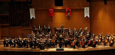 'Senfoni İle Saz Eserleri' İstanbul'da Sanatseverlerle Buluşacak