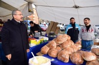 İSMAIL ERDEM - Ataşehir Belediye Başkan Adayı İsmail Erdem Semt Pazarını Gezdi