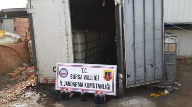 Bursa'da 11 Ton Kaçak Akaryakıt Ele Geçirildi