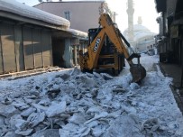 Çaldıran'da Karla Mücadele Çalışması