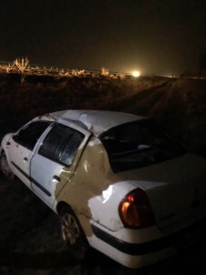Direksiyon Hakimiyeti Kaybolan Otomobil Takla Attı Açıklaması 4 Yaralı