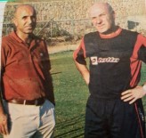 Hasan Çavuşoğlu'ndan Duygusal Paylaşım