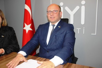 İYİ Parti'den Siyasi Nezaket Ve Saygı Çağrısı