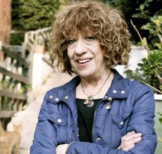 Ayşen Gruda hayatını kaybetti