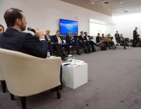 DAVOS - Bakan Albayrak, Yabancı Yatırımcılarla Görüştü