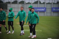 SABİHA GÖKÇEN - Bursaspor'da Moraller Yerinde