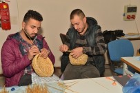 KADIN HASTALIKLARI - Büyükşehir Belediyesinin Sosyal Projeleri Büyük Beğeni Topladı