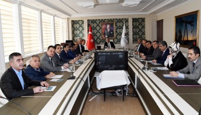 İl İstihdam Toplantısı Vali Aykut Pekmez Başkanlığında Yapıldı