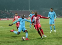 MEHMET BOZTEPE - İlk Yarıda Karşılıklı Goller