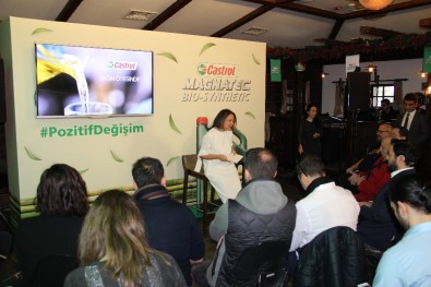 Türkiye'nin İlk Ve Tek Bitkisel Bazlı Motor Yağının Tanıtımı Yapıldı