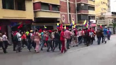 Venezuela'da Gösteriler Öncesi 11 Silah Kayıp