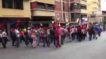 MİKE PENCE - Venezuela'da Gösteriler Öncesi 11 Silah Kayıp
