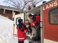 2 Yaşındaki Çocuğun İmdadına Paletli Ambulans Yetişti