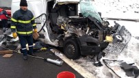 GEREDE DEVLET HASTANESI - Bolu'da Trafik Kazası Açıklaması 1 Ölü, 1 Yaralı