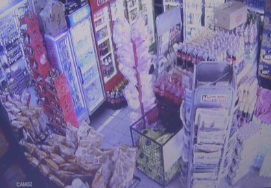 Marmaris'te 1 Haftada Üçüncü Deprem Açıklaması Son Deprem Anı Kamerada