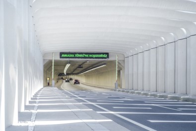 Avrasya Tüneli'nden 2018 yılında 17,5 milyon araç geçti