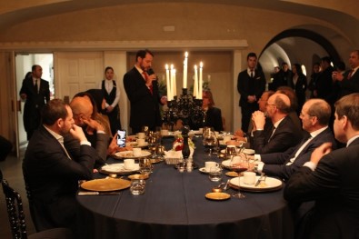 Bakan Albayrak, 'Türkiye'ye Yatırım İçin Büyük İlgi Var'