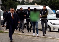 Çeşme'de 4 Hırsızlık Zanlısı Tutuklandı