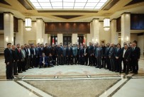 SANAYI VE TICARET ODASı - Cumhurbaşkanı Yardımcısı Oktay Açıklaması 'Yerelden Kalkınma Hamlesinin Örneği Yozgat Olacak'