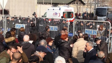 HDP'li Milletvekili Leyla Güven Cezaevinden Ambulansla Çıktı