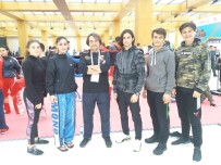 AHMET KAYA - Kick Boks Turnuvasından Türkiye Dereceleri Alarak Döndüler